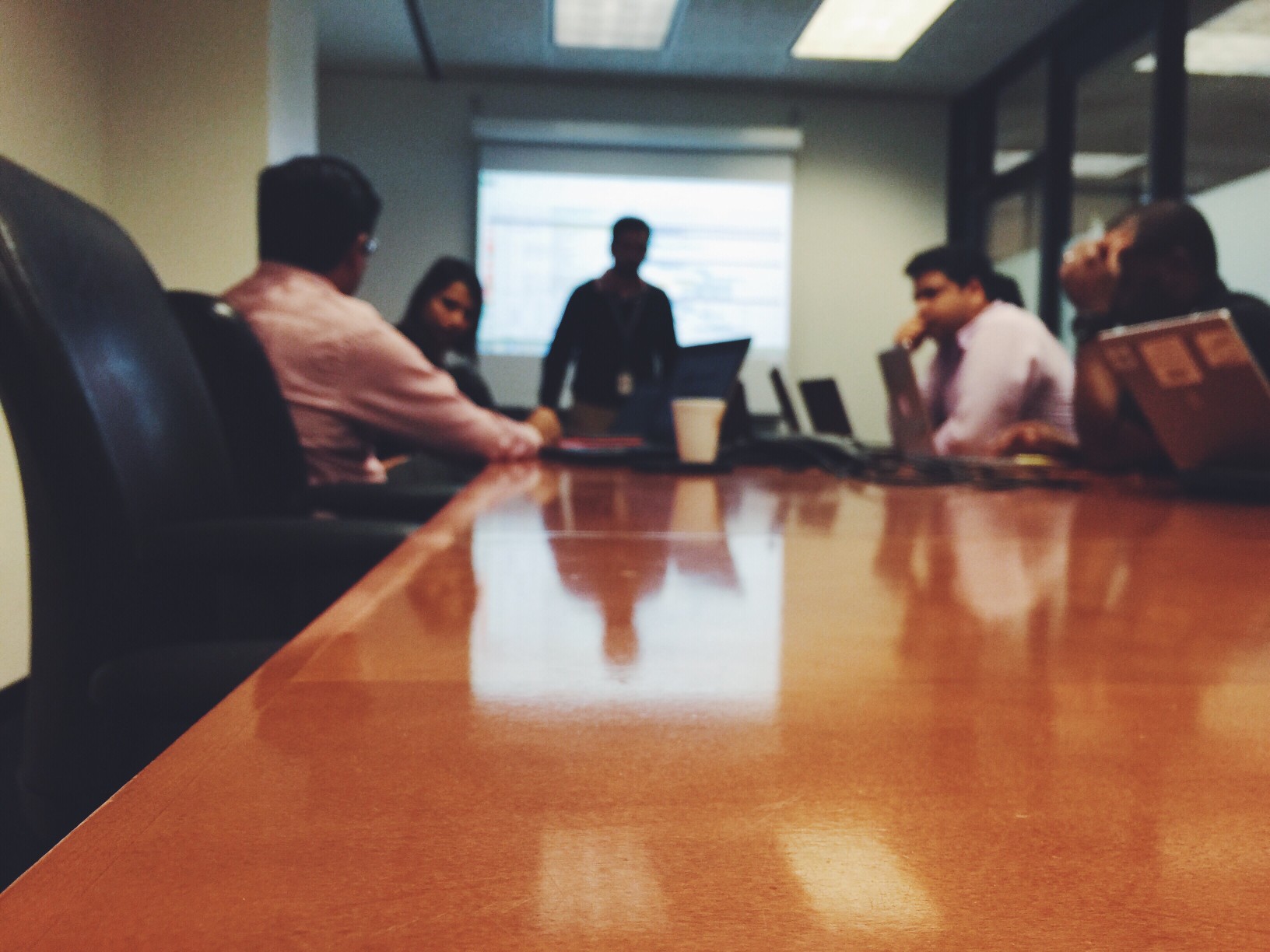 start-up-brainstorming-session-in-progress_t20_l1dOdB board meeting